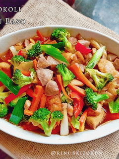 Foto resep Tumis Brokoli Ayam Tahu Baso