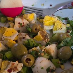 A picture of Yumurta salatası.
