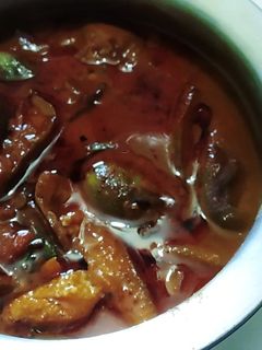எண்ணெய் கத்திரிக்காய் (ennai kathirikkai recipe in tamil) செய்முறை முக்கிய புகைப்படம்