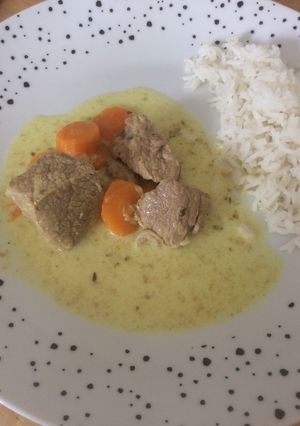 Une photo de Blanquette de veau au curry au cookeo
