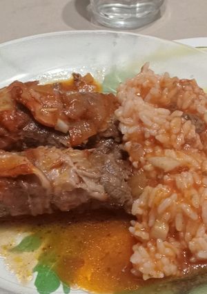 Una foto de Niños envueltos