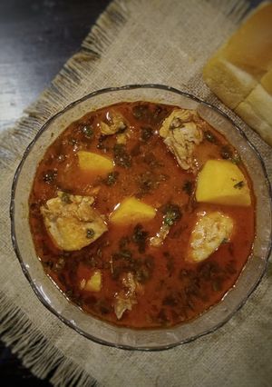 A picture of Aloo Chicken Salan.