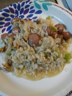 A picture of Walnut Rice and Hotdogs.