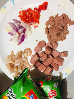 A picture of Easy Spicy Noodles with Boiled Eggs.