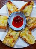 Quick Cheese Banh Mi Pizza