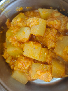பப்பாளிக்காய் கூட்டு(raw papaya koottu recipe in tamil) செய்முறை முக்கிய புகைப்படம்