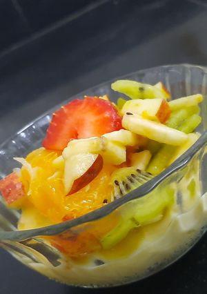 A picture of Fruit custard delight.
