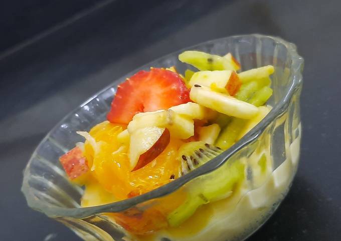 Steps to Make Quick Fruit custard delight