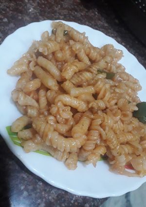 টমেটো পাস্তা (Tomato pasta recipe in Bengali) রেসিপির প্রধান ছবি