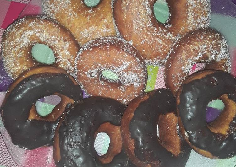 Donas y mini donas caseras muy ricas y esponjosas