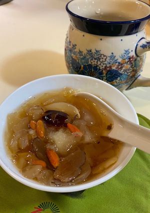 膠白養顏羹 的食譜成品照片