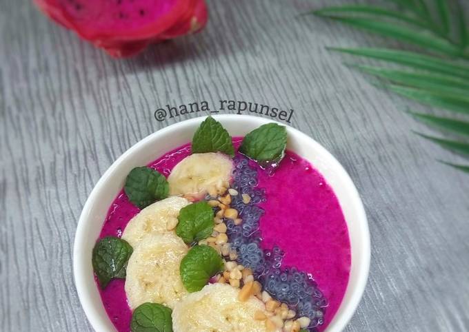 Resep Smoothies Buah Naga & Pisang Oleh MamaFano - Cookpad