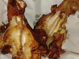 น่องไก่หมักซอสหอยนางรมทอด | Fried Chicken Legs Marinated in Oyster Sauce