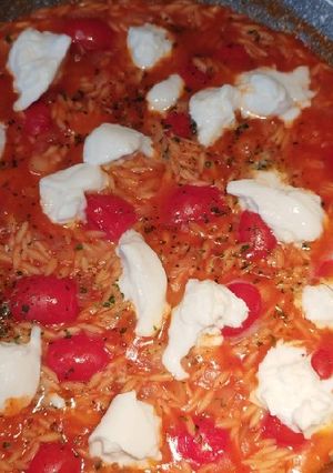 Une photo de Poêlée avoine tomate 🍅 et mozza