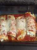 Canelones rellenos de queso crema camaron y pollo