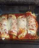 Canelones rellenos de queso crema camaron y pollo