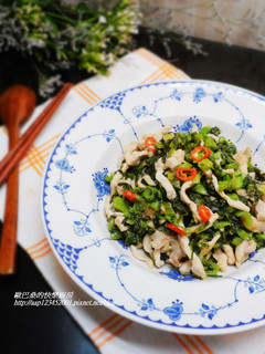 【雪菜炒肉絲】 的食譜成品照片