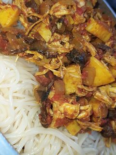 عکسی از دستور ماکارونی با مرغ
