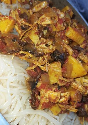عکسی از دستور ماکارونی با مرغ