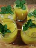 Papaya & turmeric smoothie 🥤
