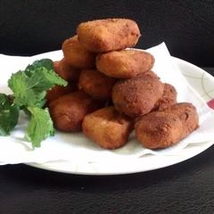 A picture of Chicken nuggets.
