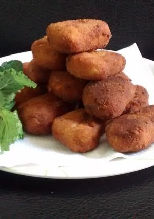 A picture of Chicken nuggets.