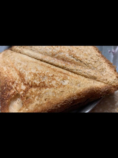 A picture of Bread Toast.