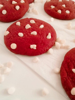 Una foto de Red velvet cookies