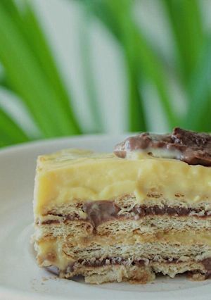 Una foto de Torta de Galletas con pudín 😋