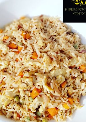 A picture of Chinese Fried rice.