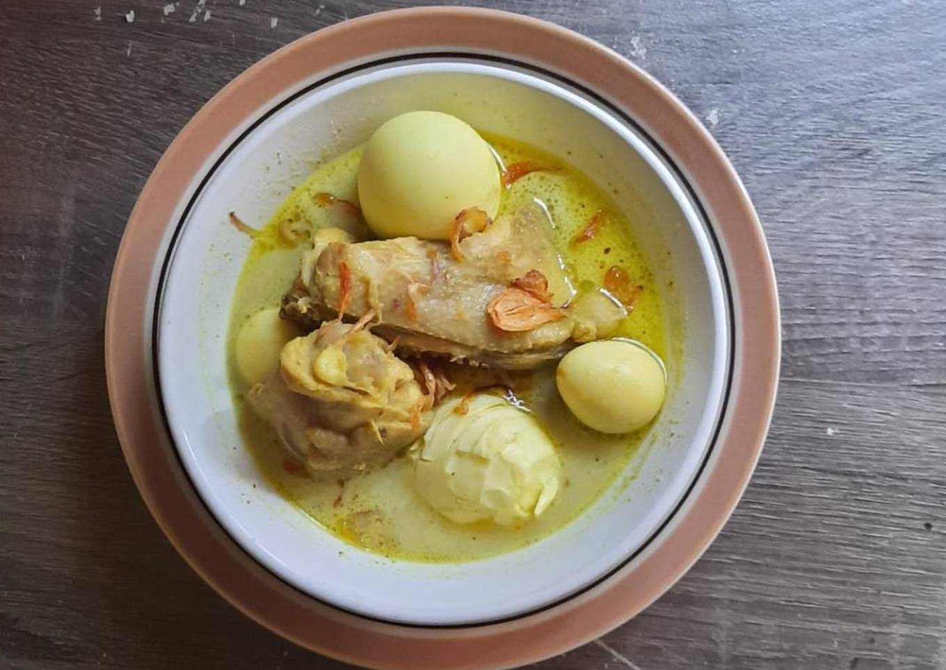 Opor ayam,telur