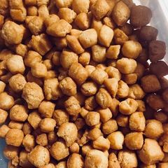 A picture of Coconut Cin-cin.