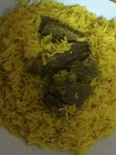 صورة لوصفة رز كبسة بالكركم واللحم بدون زيت للرجيم 👍👍
