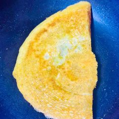 A picture of Mini ghee roast dosa with instant gits premix.