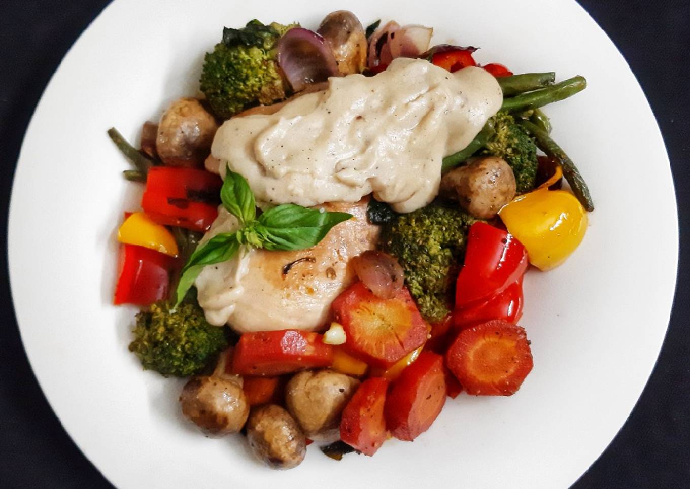 Olive oil & Butter Poached Chicken with veggies in white sauce
