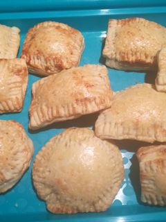 Una foto de Empanadas de manzana y plátano