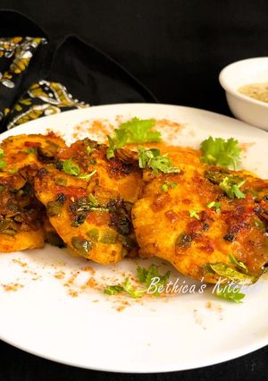 A picture of Proso Millet Spot Idli.