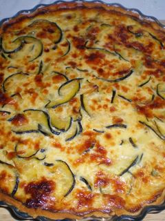 Una foto de Quiche de calabacín y queso