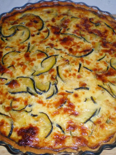 Una foto de Quiche de calabacín y queso