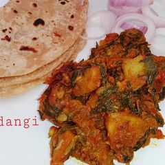 A picture of Aloo Palak.
