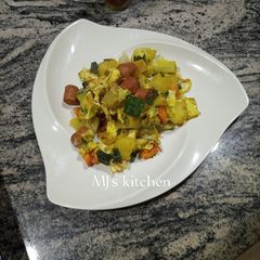 A picture of Baked sweet potatoes in vegetable mix.