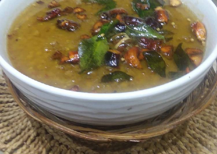 Recipe of Super Quick Homemade Sabut masoor ki daal tarkay kay sath