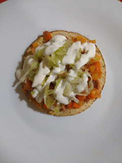 Una foto de Tostadas de picadillo