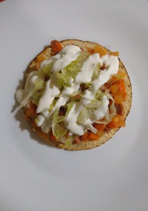 Una foto de Tostadas de picadillo