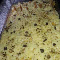 A picture of Pastel de papa.