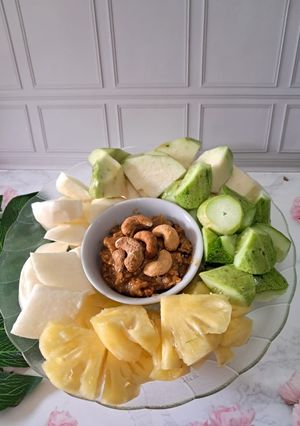 Foto resep Rujak Bumbu Kacang Mede