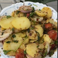 A picture of Aloo Kachalu Chat.