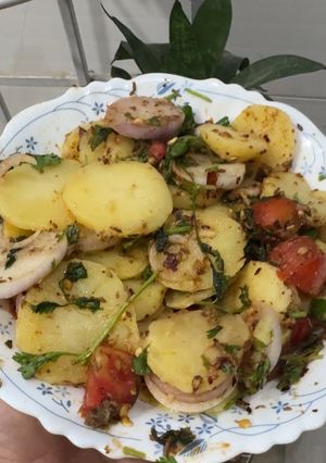A picture of Aloo Kachalu Chat.