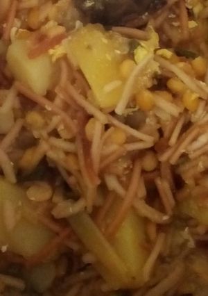 عکسی از دستور شوربا غذای لذیذ ترکی 🍲🍲🍲🍲