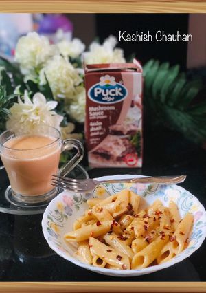 A picture of 🍝Pasta in Creamy Mushroom Sauce.